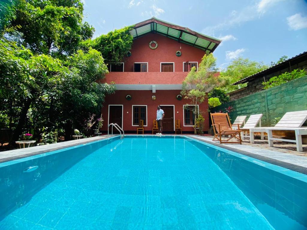 Exterior view, Hotel Hideaway Garage  in Sigiriya
