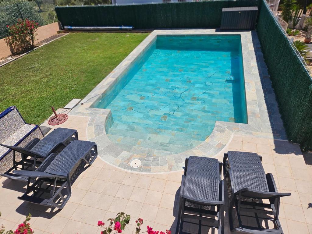 Elegant Villa in Benicarló with Private Pool, Benicarló