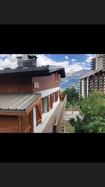 Chalet épicanthus 8 chambres praloup 1600 - 2