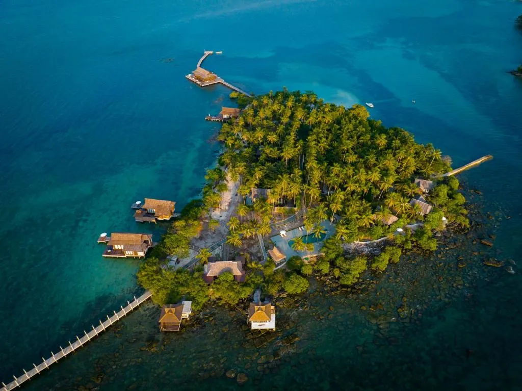 Full Moon Island Resort，位于Kaoh Sdach的酒店