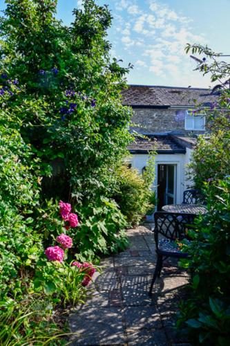 Cosy Cottage, Central Bridport photo 3