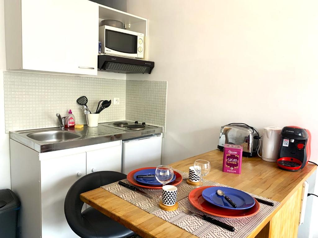 Cannes center terrace AC Wifi 200 m from sea behind Martinez - 3