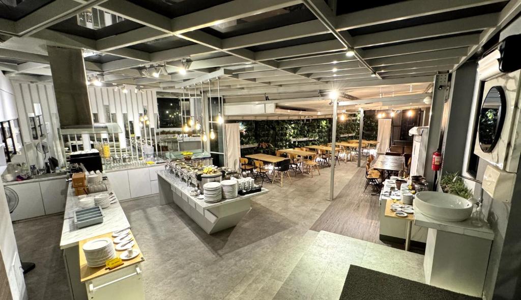 Restaurant, Unisi Hotel Malioboro - Jogja (Syariah) in Yogyakarta