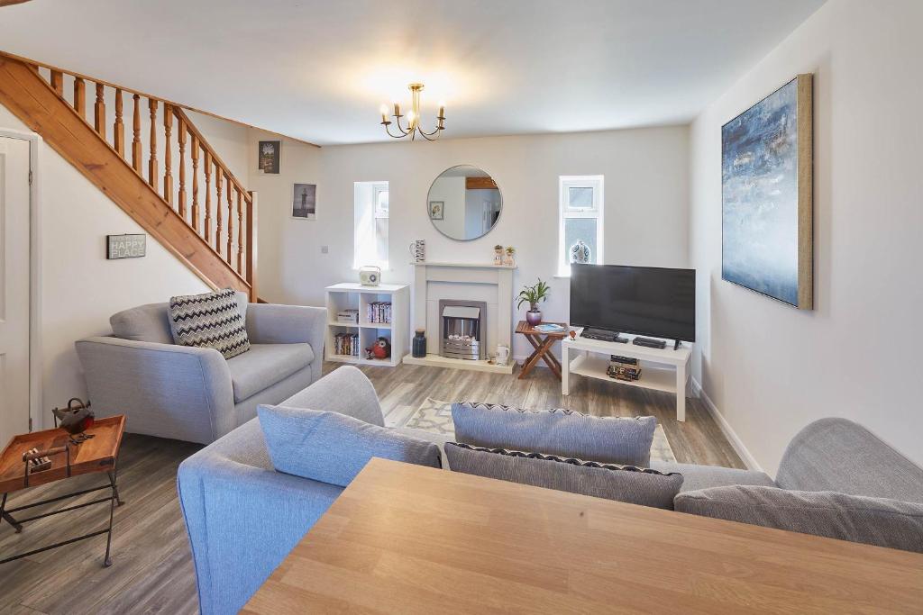 Robin's Den - Whitby, Whitby