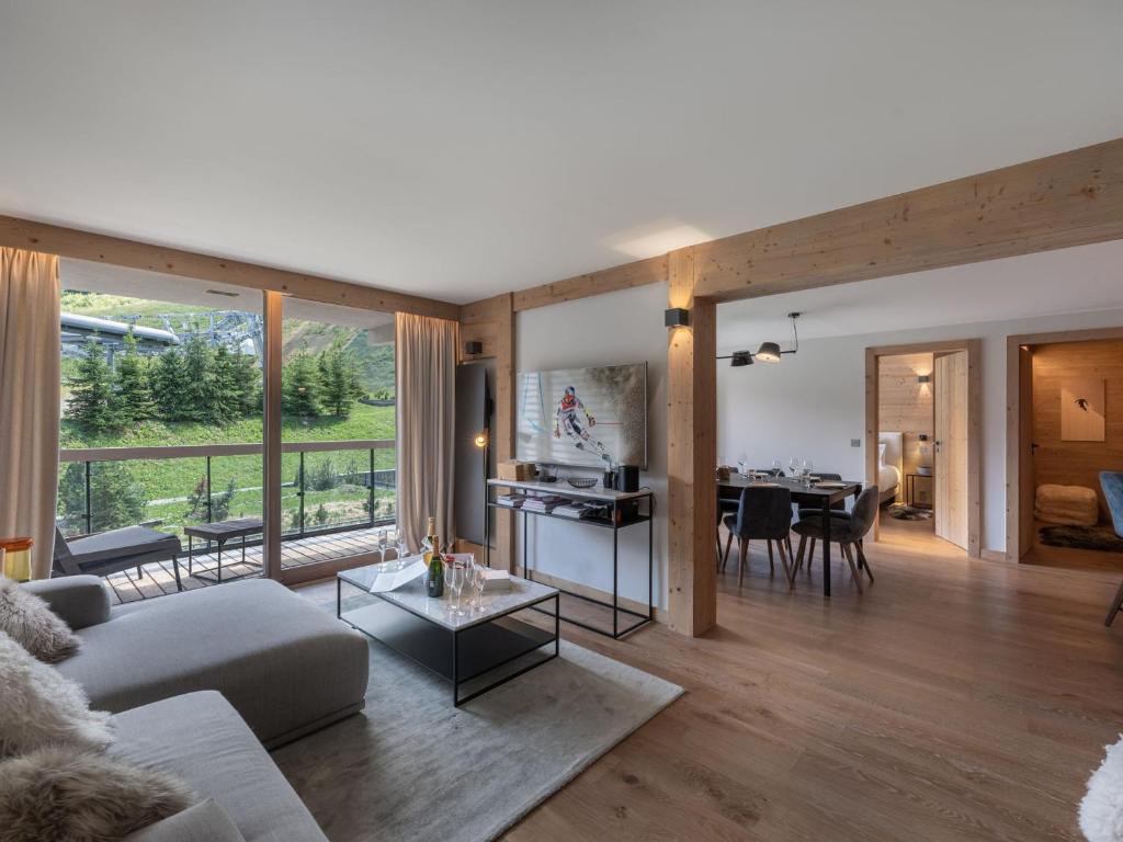 Appartement moderne 133m² à Courchevel, proche télécabine, avec WiFi et parking - FR-1-562-80 - 3