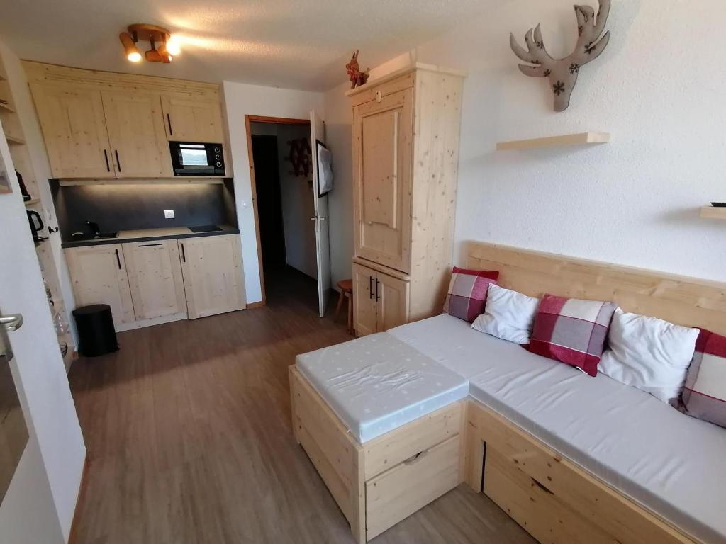 Appartement rénové en pleine montagne avec accès direct aux pistes - FR-1-181-2829 - 1