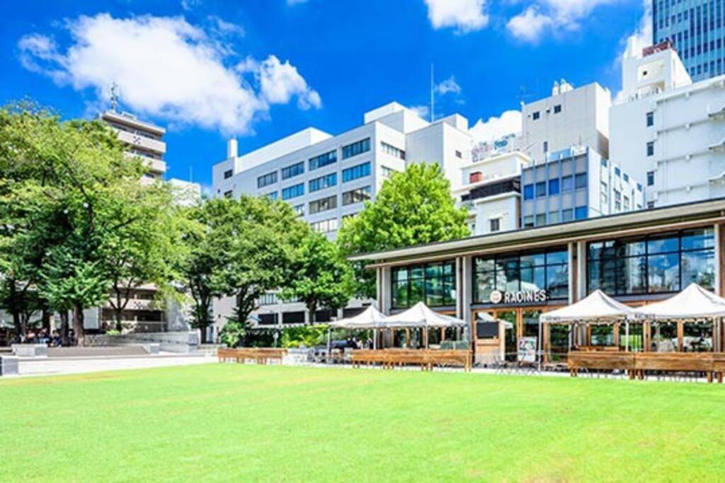 Ikebukuro-station 8mins walk from station/studio