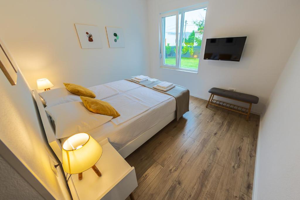 Holiday Home Lara - 3