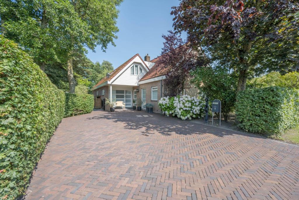 't Kleine eiland, Zuid-Scharwoude