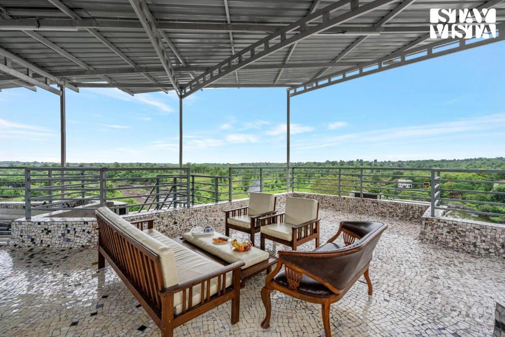 Ferns Citadel, Karjat