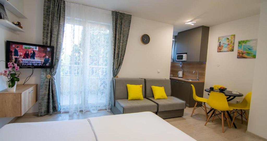 Studio Apartment Mia - free parking - 4