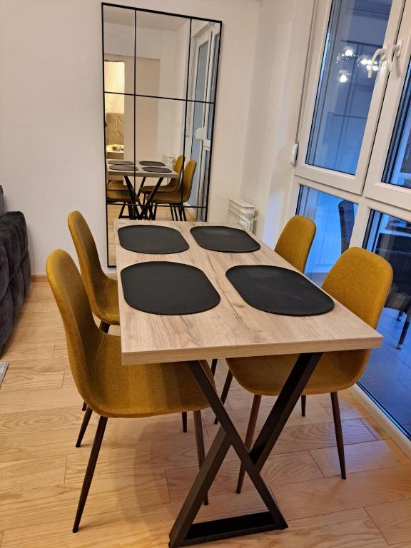 Premier Apartment - 3