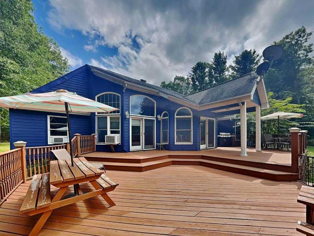 Beautiful Adventure, Oakland