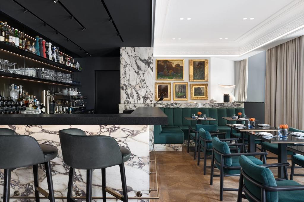 Bar/lounge