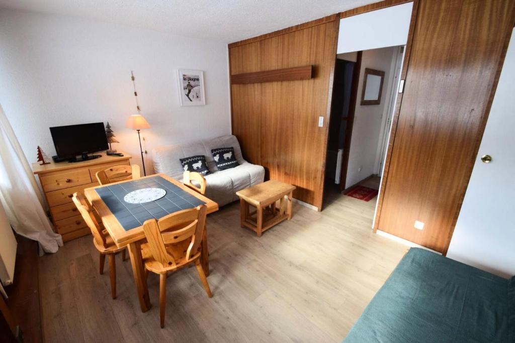 Résidence Le Vercors - Studio 3 pers- LE VERCORS - 0R8VR -PLAGNE CENTRE MAE-5434, Aime La Plagne