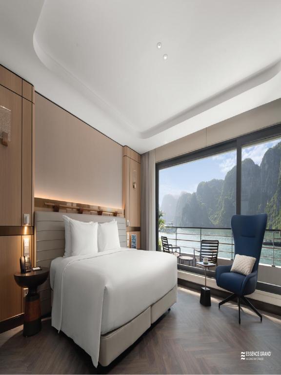 Du thuyền 6 sao &#8211; Ngủ đêm &#8211; bể bơi &#8211; Khu vui chơi trẻ em &#8211; Vịnh Hạ Long- ESS