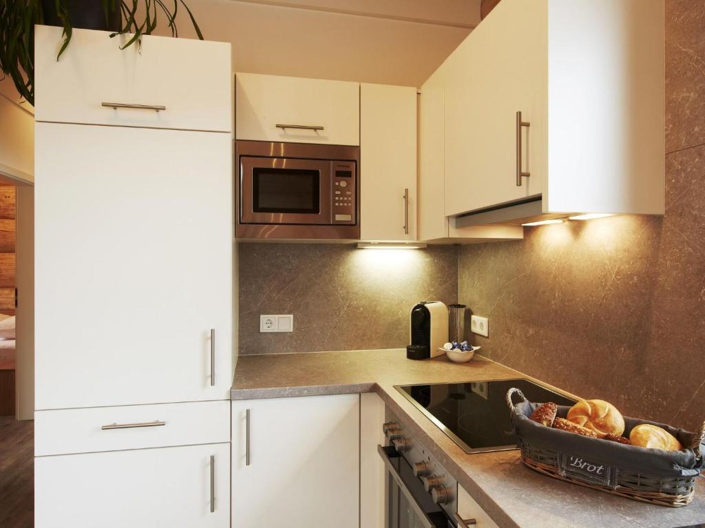 Chalet in Ladis by Ski Slope & Sonnenbahn - 3