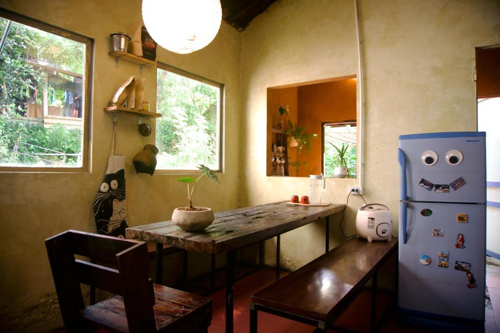 Bluebird &#8211; Cozy Indigo Home