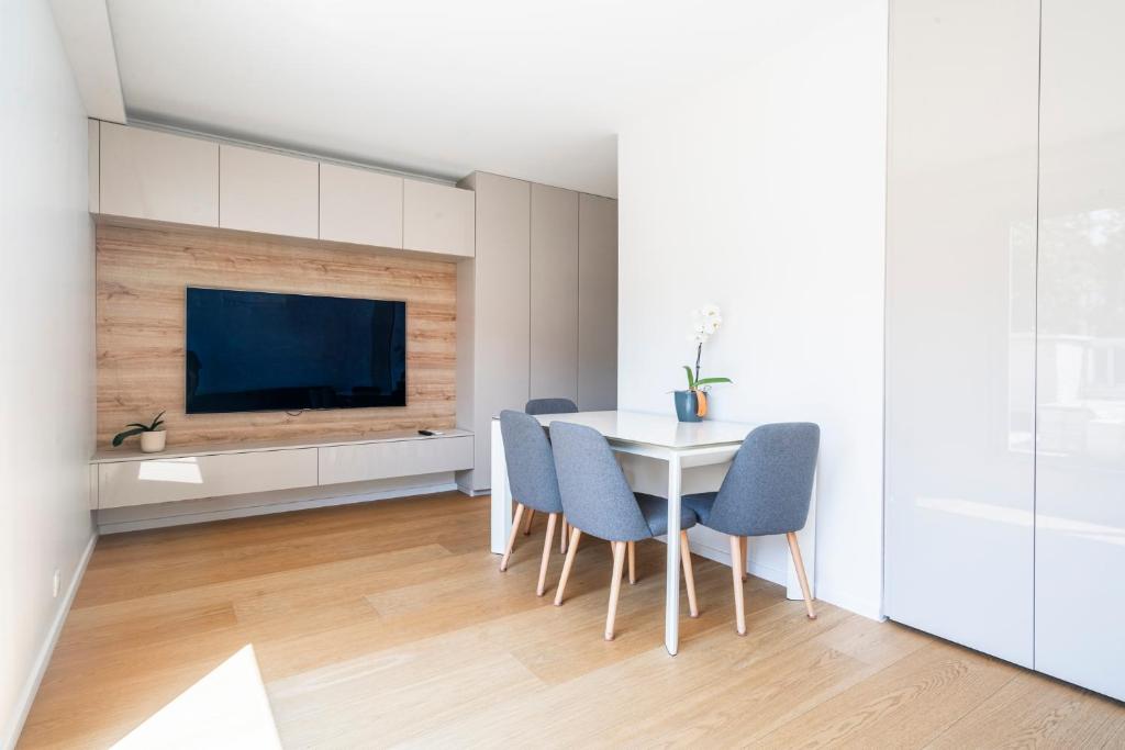 Superbe 2 pièces 52 m2 refait à neuf Boulogne Nord - Superb brand new 1 bedroom appartement North of Boulogne, Boulogne-Billancourt
