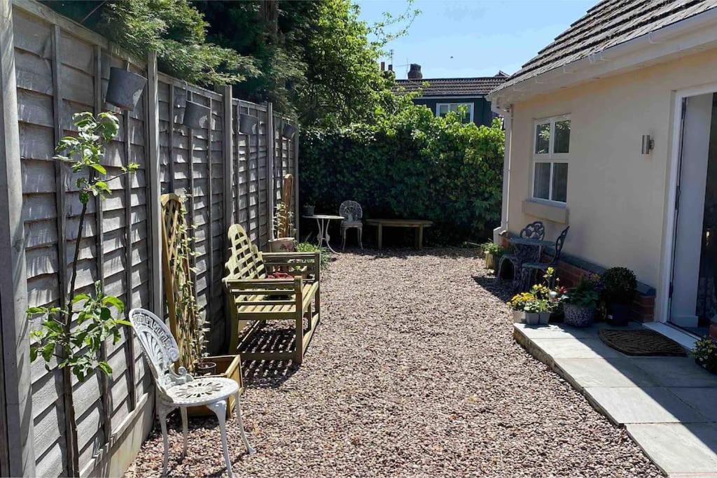 Helens Haven First floor apartment via stairs, Preston