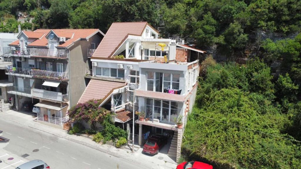 Apartmani Ribar, Igalo