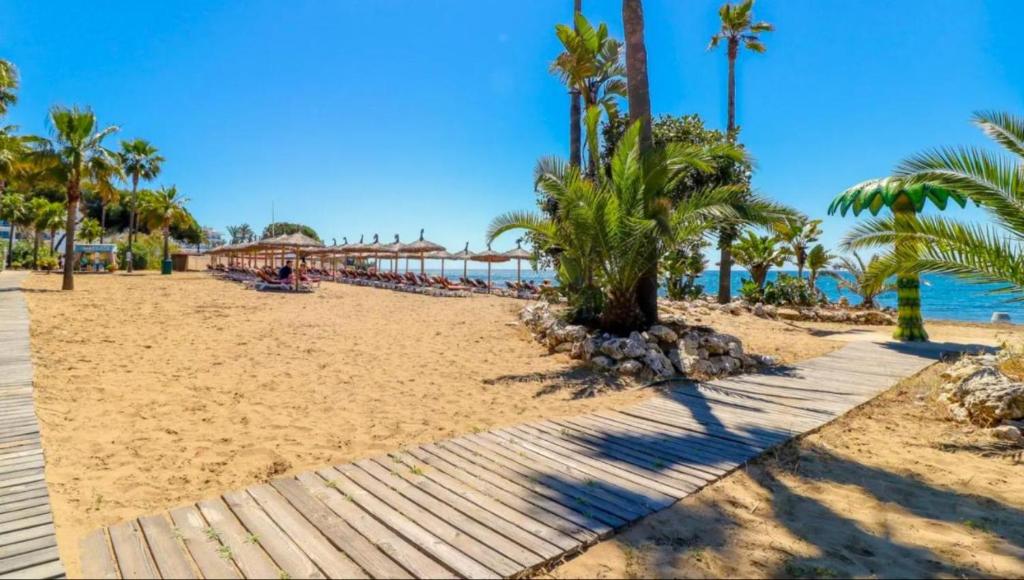 Hacienda del Sol Beachside and Golf Apt Marbella Puerto Banus - 3
