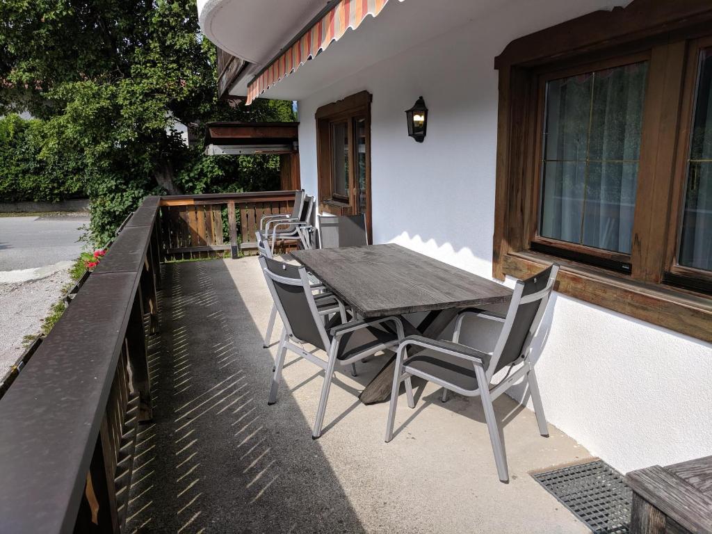 Ferienwohnung Rainer Kunterbunt - 5