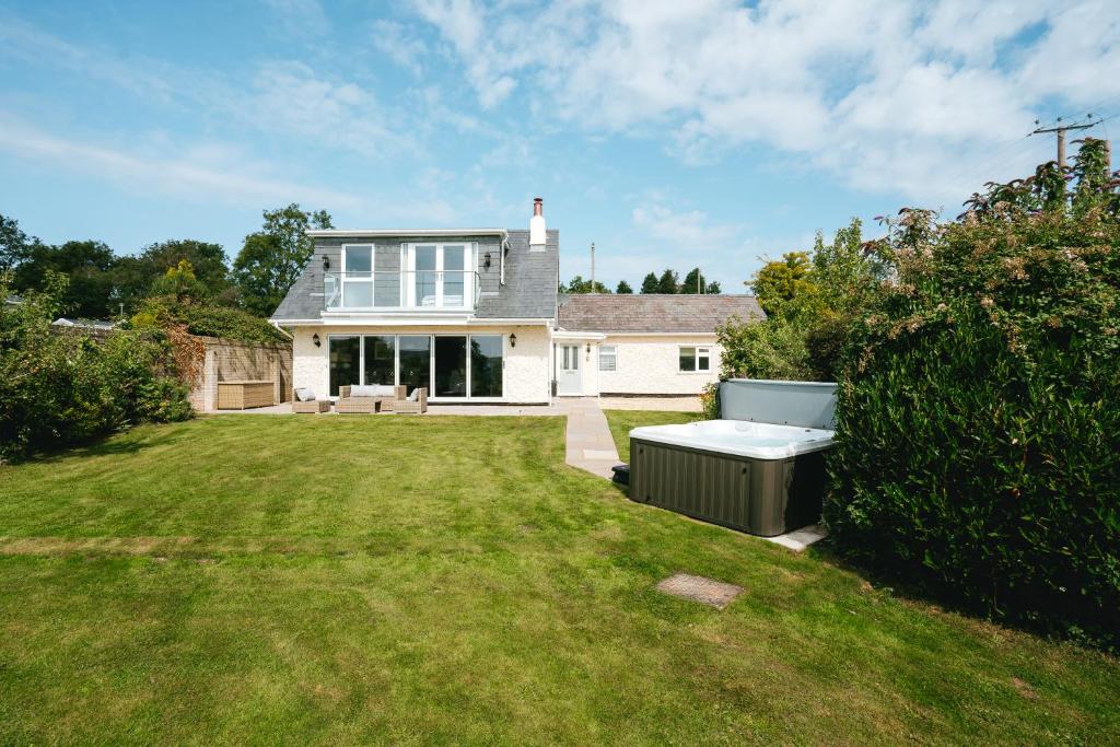 The Farmhouse at Bryn Defaid, Llysfaen