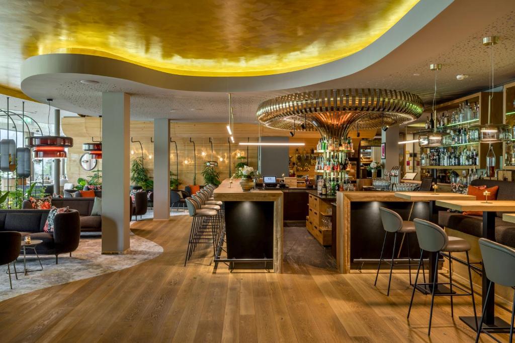 Bar/lounge