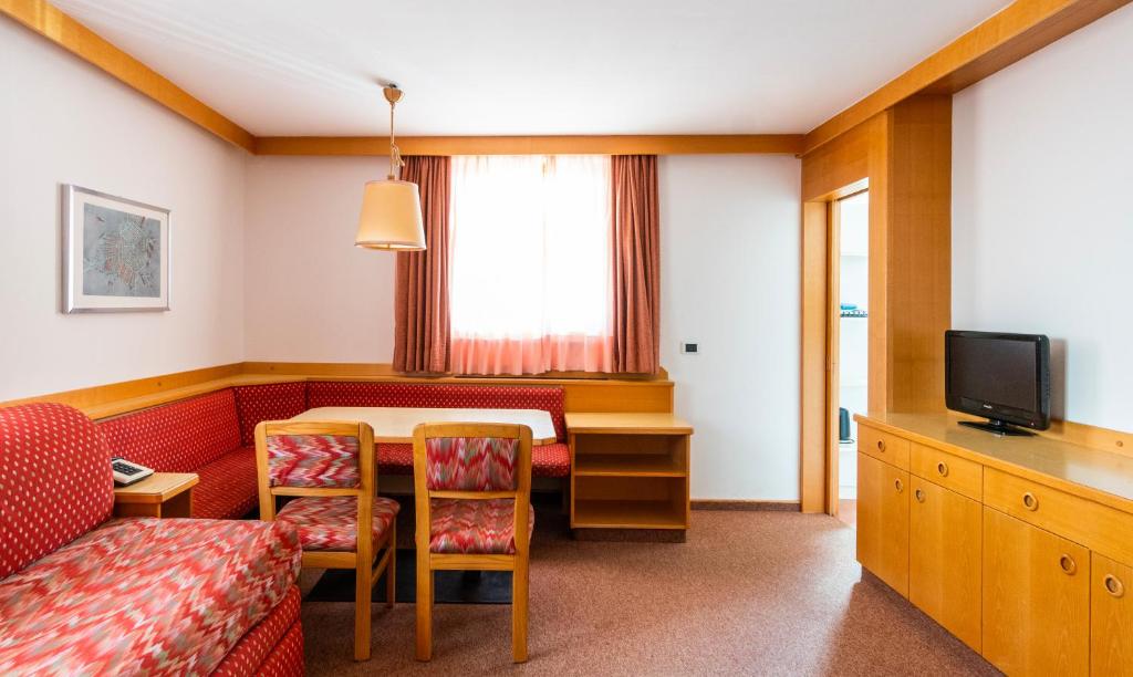 Apartments Lores - 3