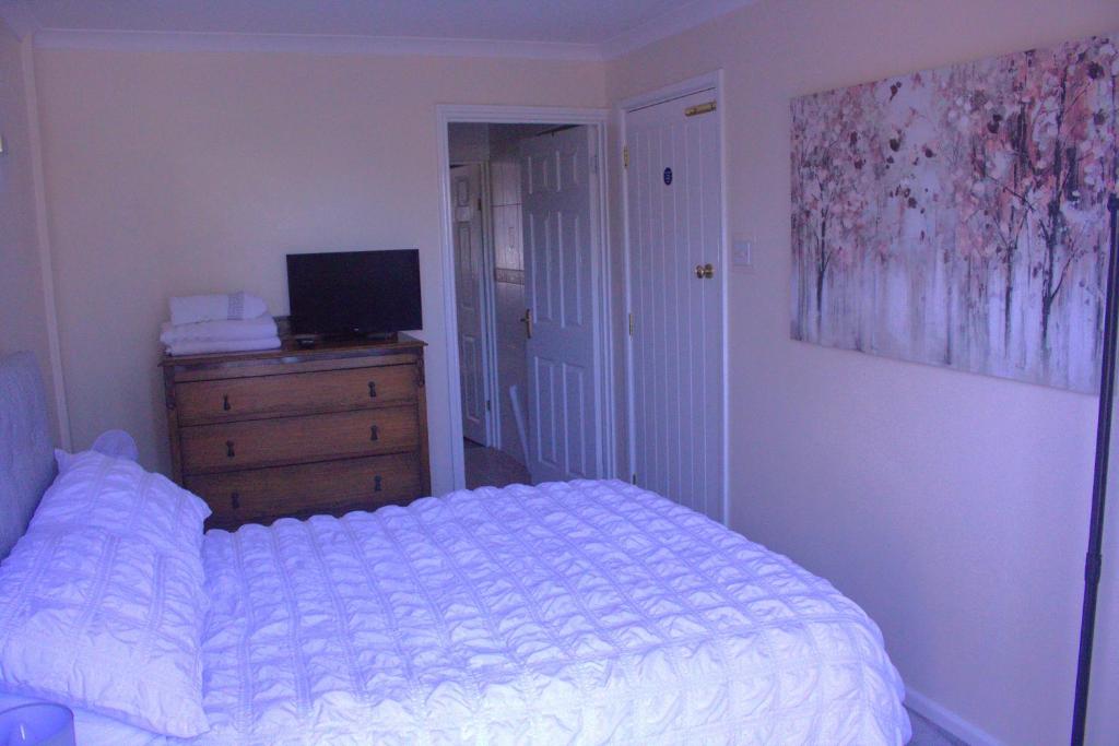 The Annex @ 136, Gloucestershire