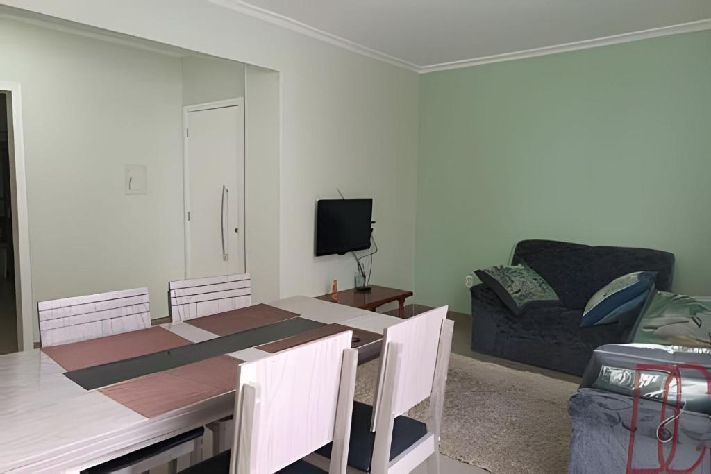 Apto 104 - 6 pessoas - Bombas, Bombinhas