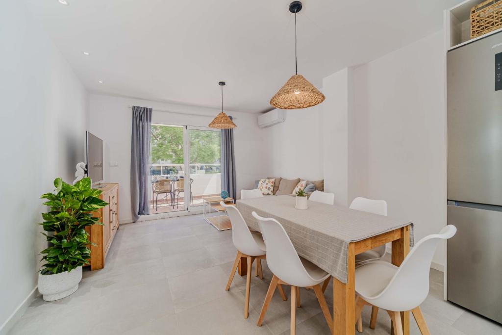 Don Pepe White Apartment Javea by Rock Rentals - 1