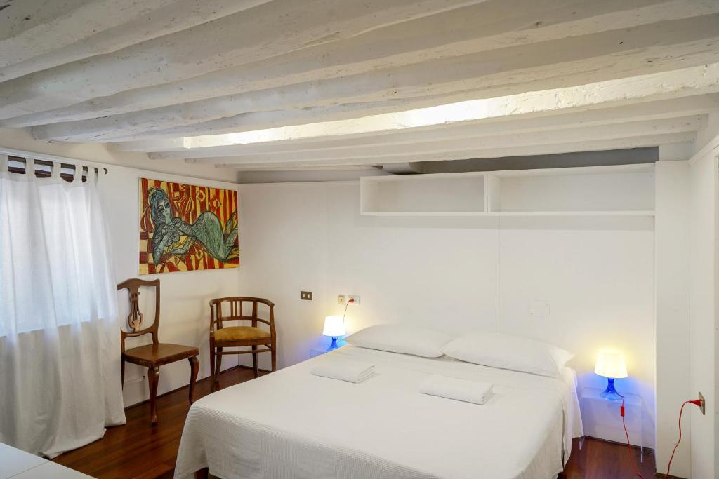 Super central 1 bedroom apartment - 5