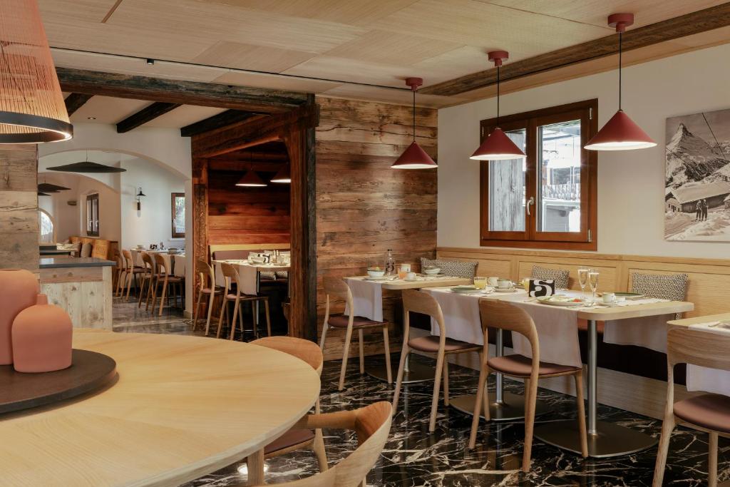 SCHLOSS Zermatt - CBD & Adaptogenic Spa Hotel