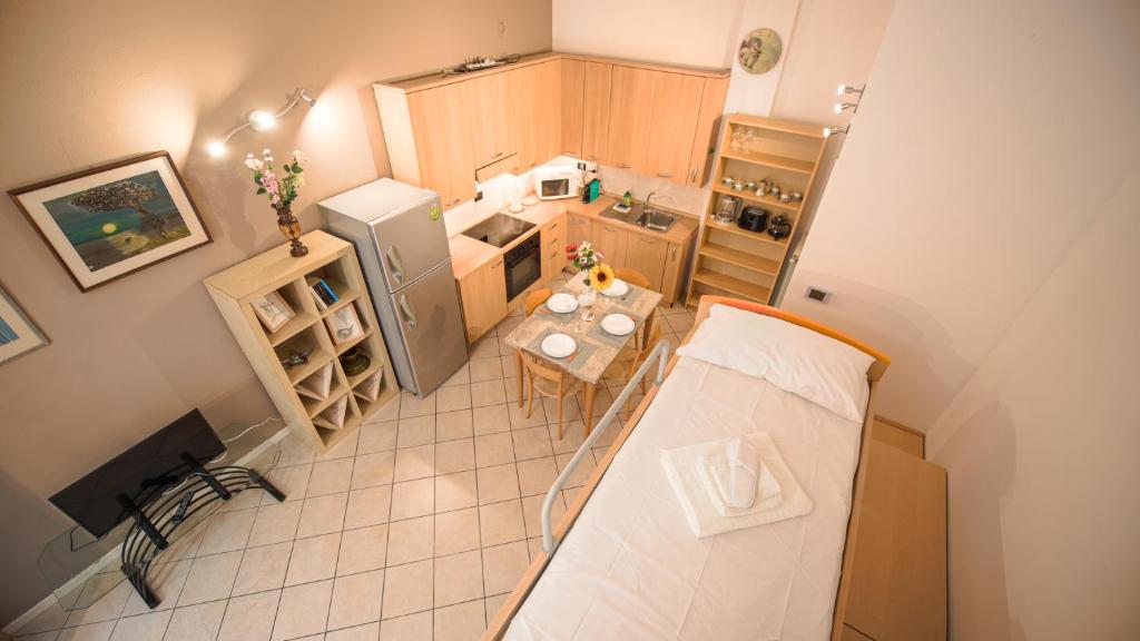 Merlo's Studio Flat Ospedale S Orsola - 3