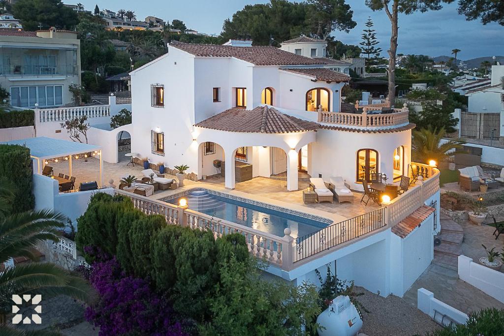 Villa Monty by Abahana Villas - 5