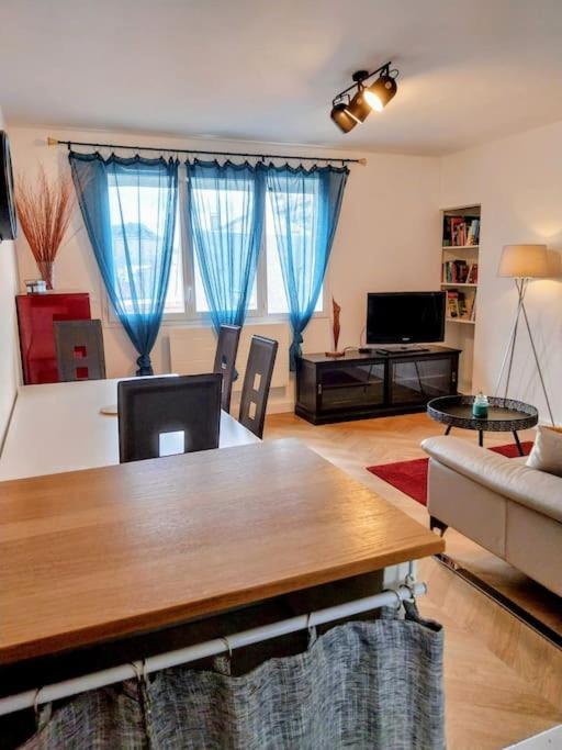 Le Saint Jean - 2 chambres - centre ville, Tarbes