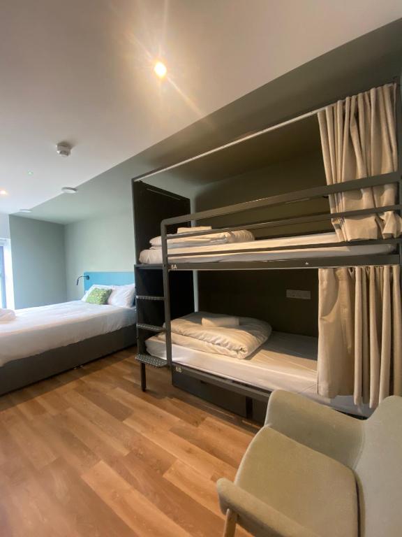 Heyday Hostel Ballina 침실