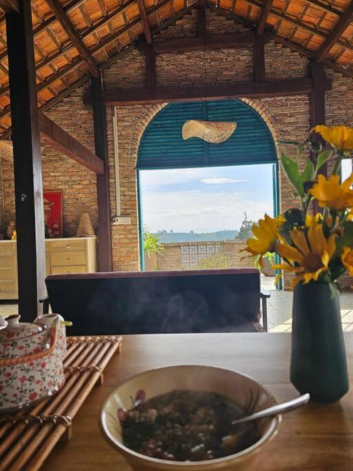 Nhà Gach Cổ-Antique Brick House Nhà Gach Cổ-Antique Brick House