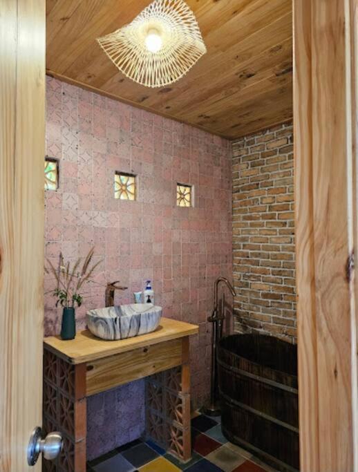 Nhà Gach Cổ-Antique Brick House Nhà Gach Cổ-Antique Brick House