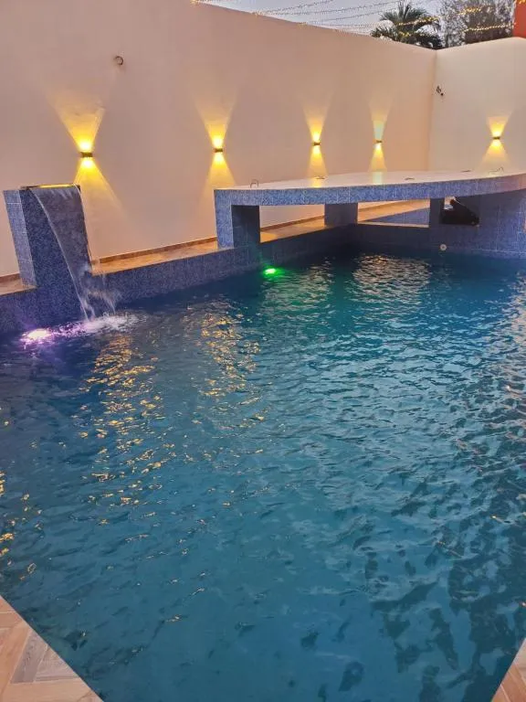 TOUR EIFFEL HoTEL BENIN, hotel in Porto-Novo