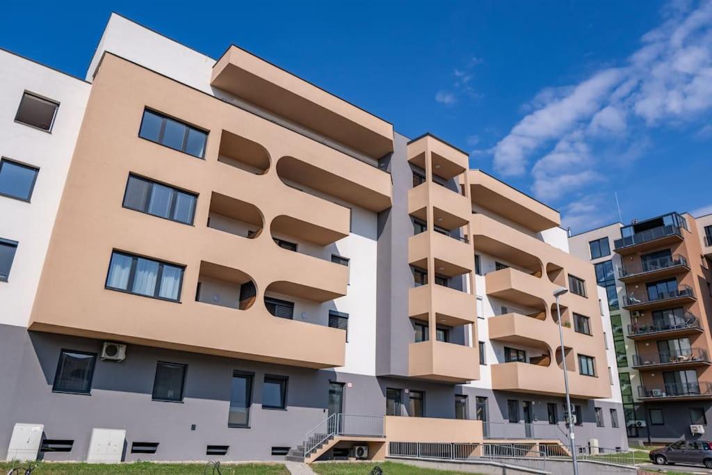 Comfort 15H, Dunajská Streda