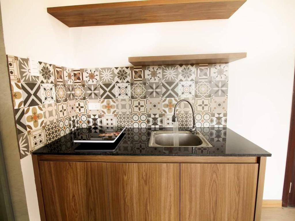 LaLa Apartment and Hotel