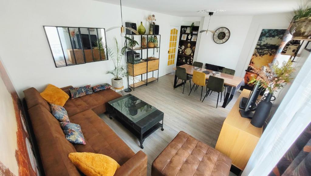appartement familial refait à neuf centre Paris 20ème - 2