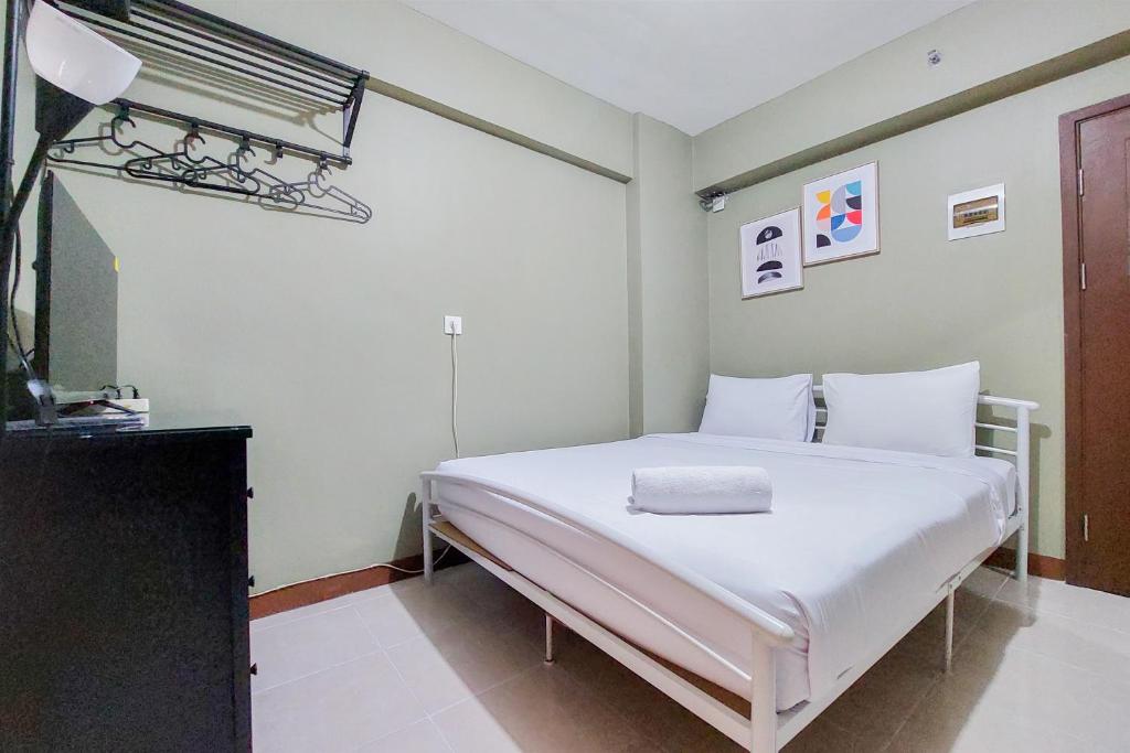 Comfy and Modern Studio (No Kitchen) at Loftvilles City Apartment By Travelio, Tangerang