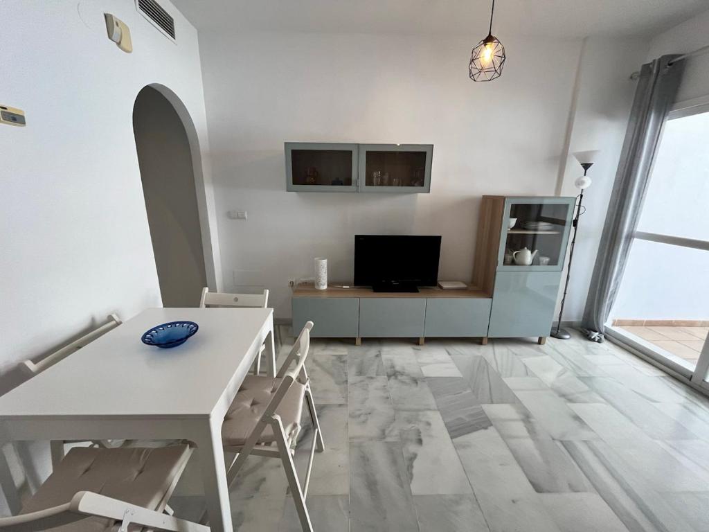Sea View Apartment La Cala - Pass the Keys - 4