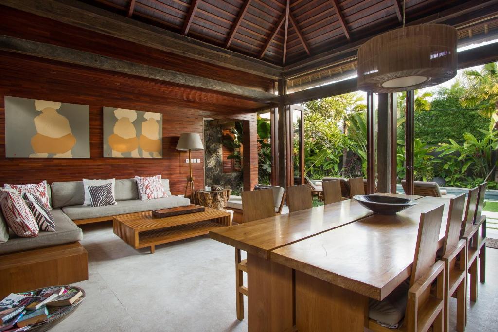 ヴィラ スアール (Villa Suar) 館内設備