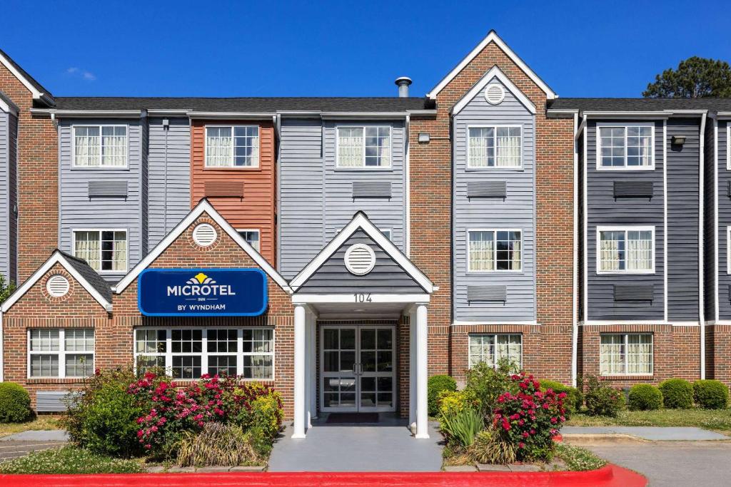 Microtel Inn by Wyndham Raleigh-Durham Airport, Morrisville