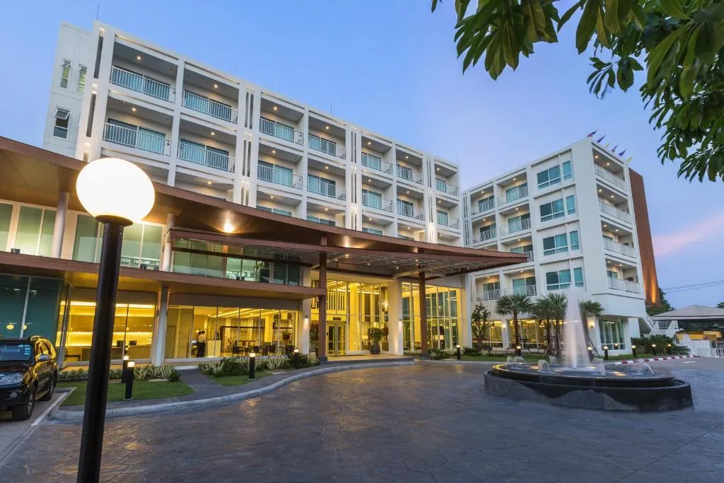 Kantary 304 Hotel Prachinburi, hotel in Si Maha Phot